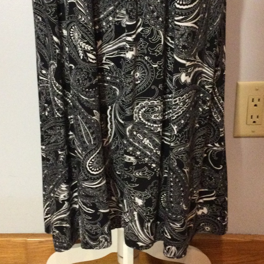 Croft & Barrow Black & White Dress - Picture 6 of 11